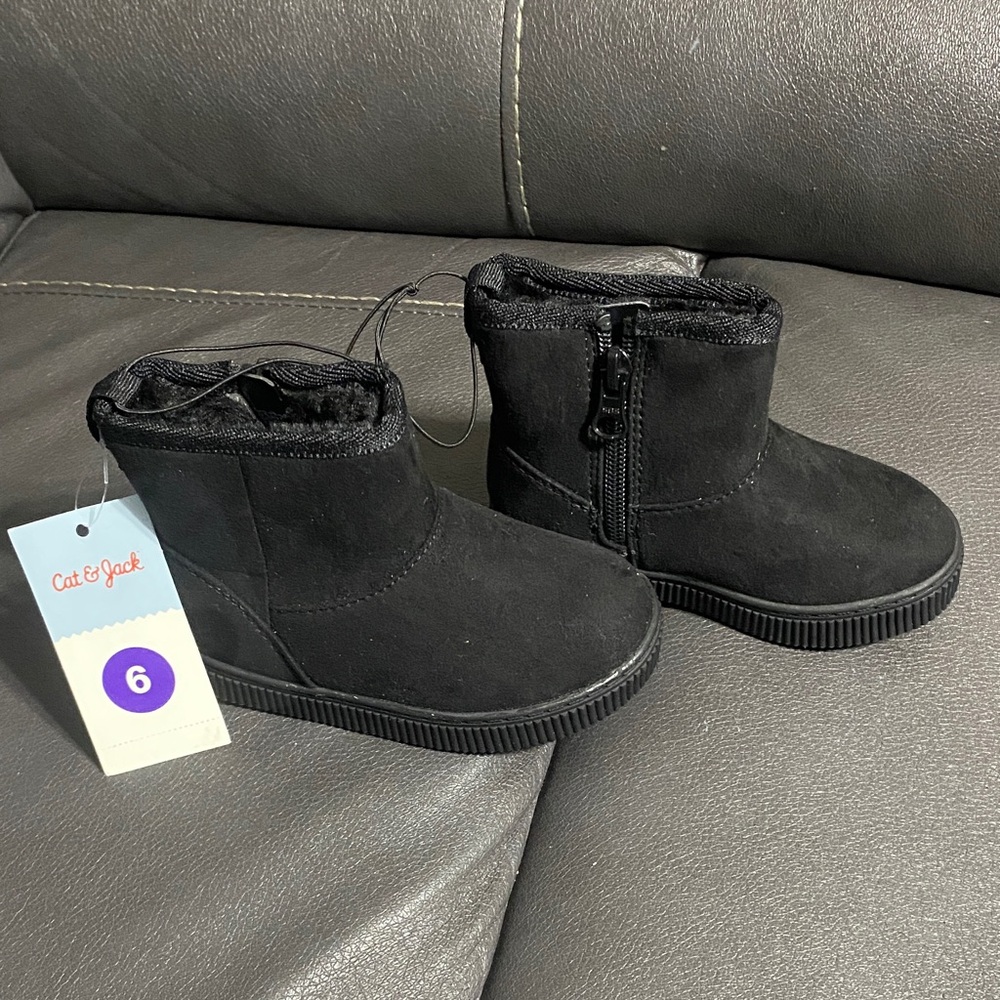 Cat & Jack Kids' Black Ankle Boots